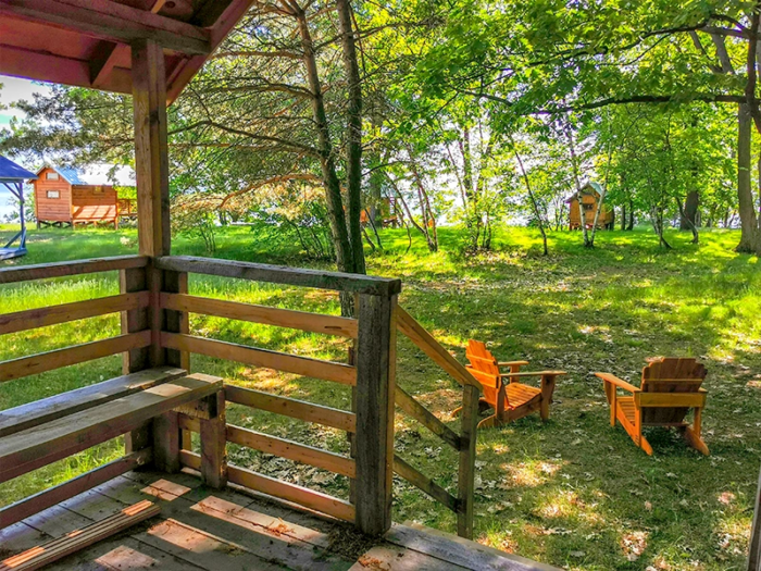 Micro-chalet-Epervier-glamping-mauricie-chalet-a-Trois-Rivieres
